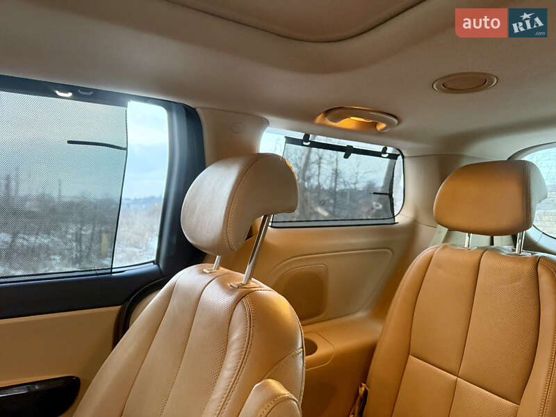 Минивэн Kia Carnival 2017 в Житомире фото 39 Минивэн Kia Carnival 2017 в Житомире