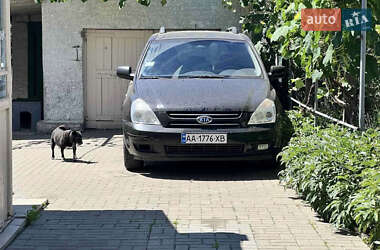 Мінівен Kia Carnival 2008 в 