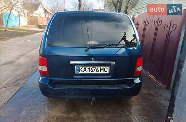 Минивэн Kia Carnival 2005 в Чернигове