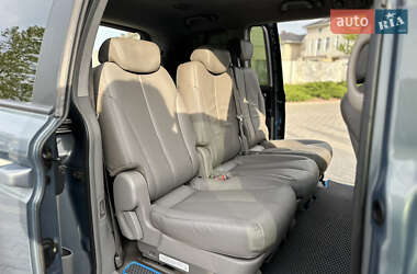 Минивэн Kia Carnival 2006 в 