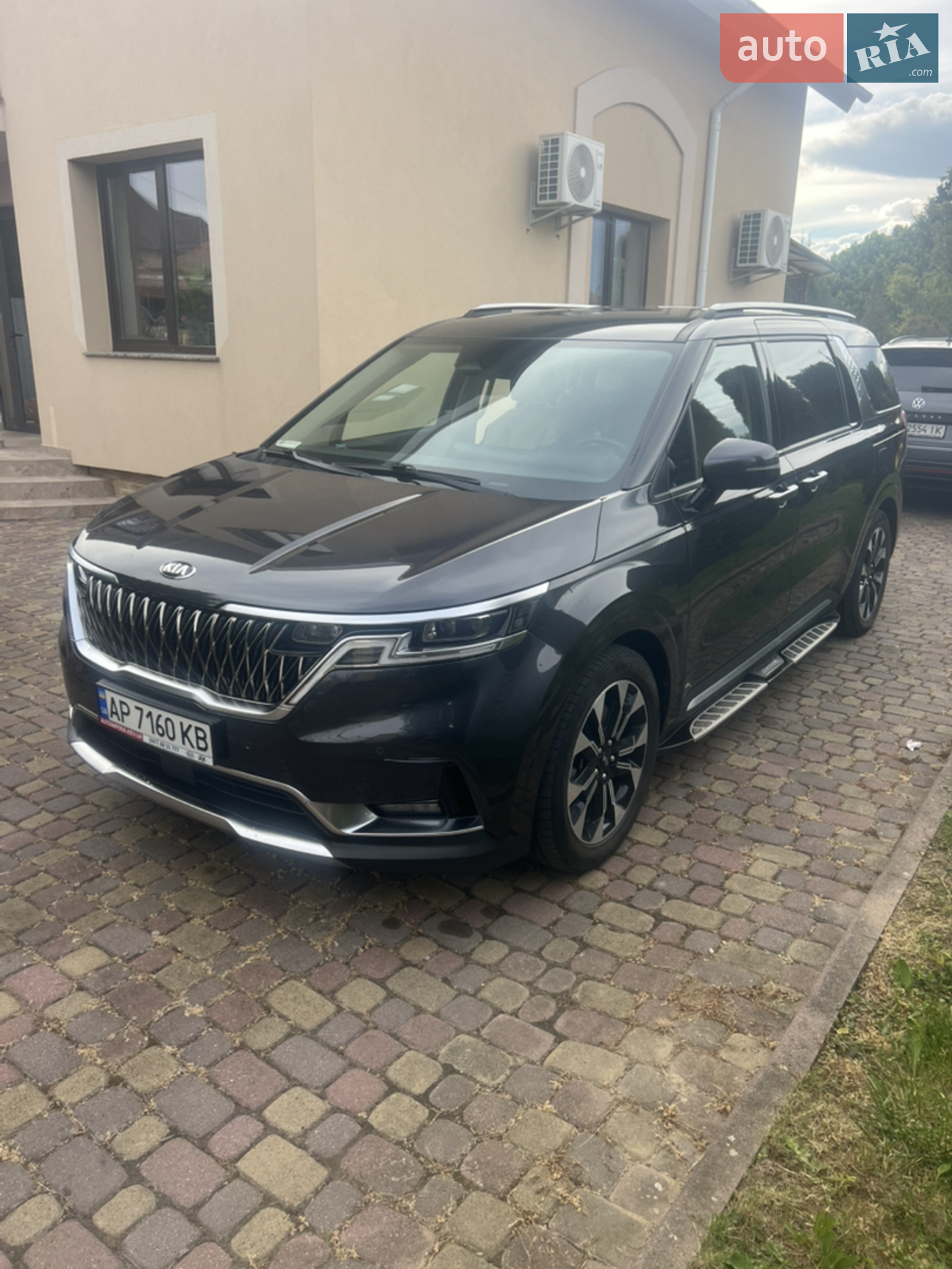 2021 Kia Carnival - фото 1