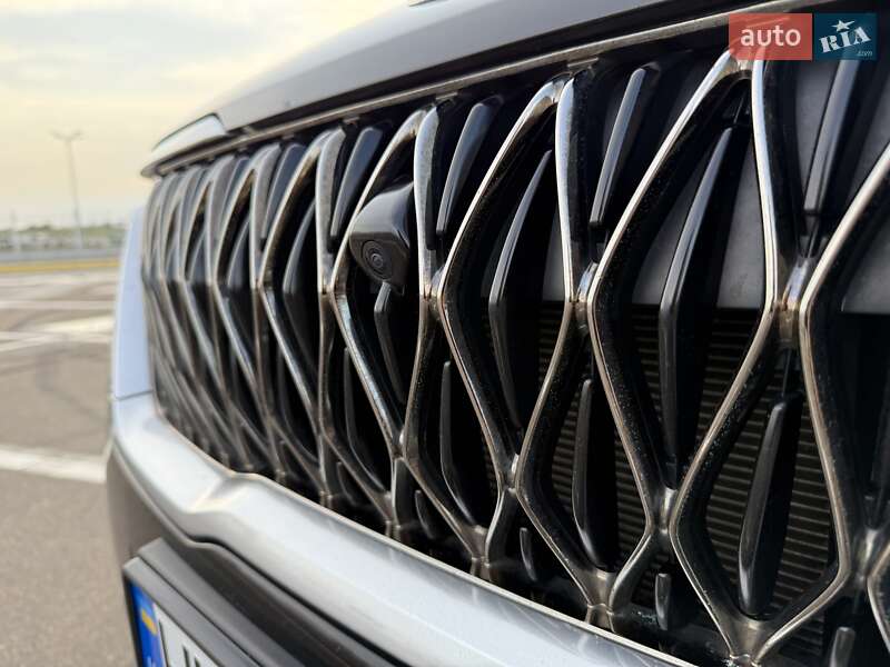 Минивэн Kia Carnival 2020 в Одессе
