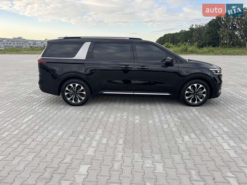 Минивэн Kia Carnival 2023 в Киеве фото 9 Минивэн Kia Carnival 2023 в Киеве
