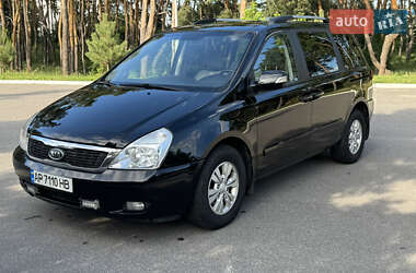 Мінівен Kia Carnival 2012 в Києві
