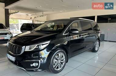 Мінівен Kia Carnival 2017 в Одесі