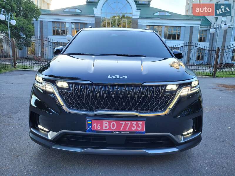 Мінівен Kia Carnival 2023 в Полтаві
