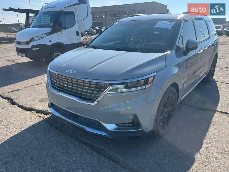 Мінівен Kia Carnival 2021 в Рівному