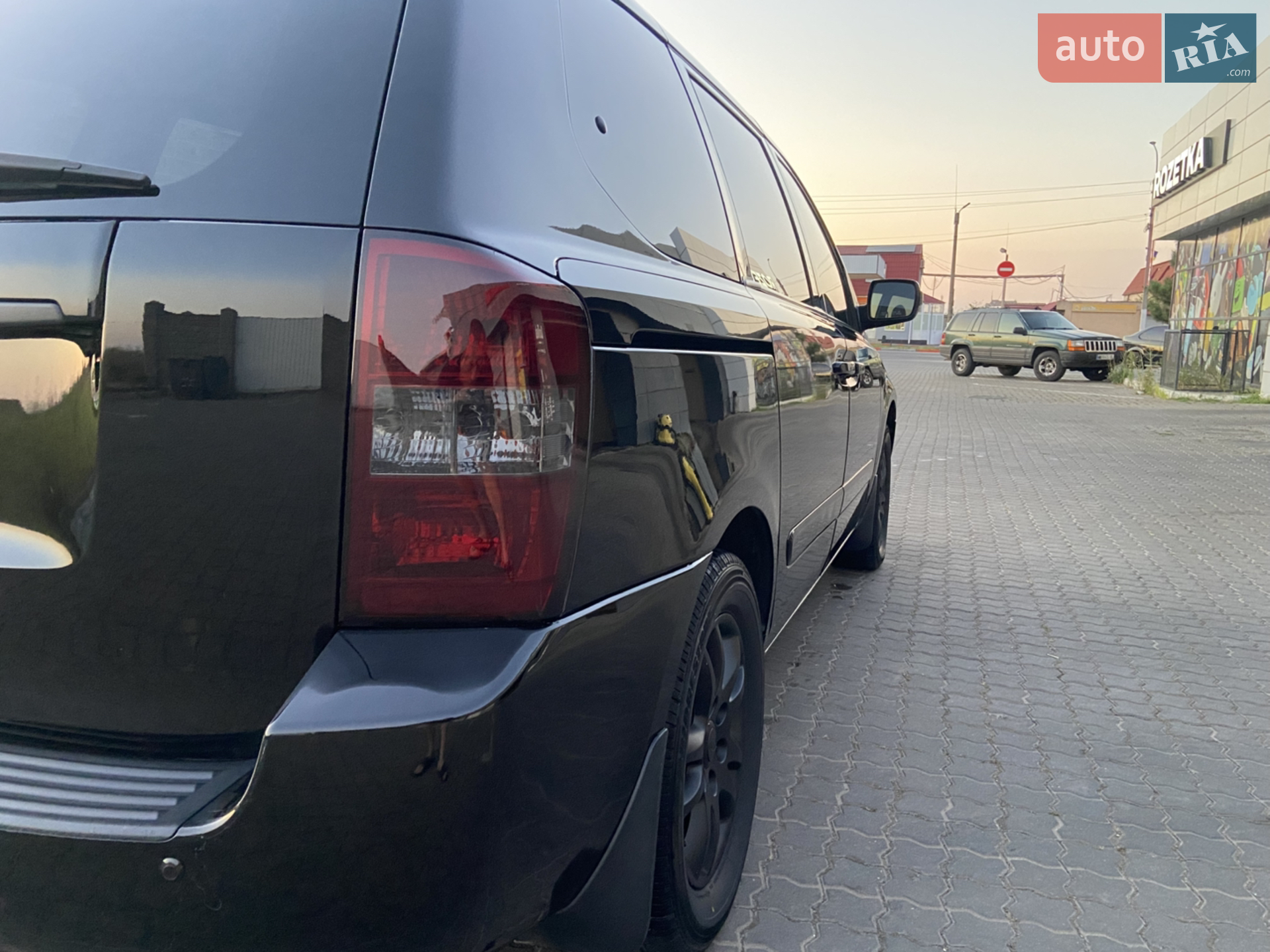 2011 Kia Carnival - мініатюра 6