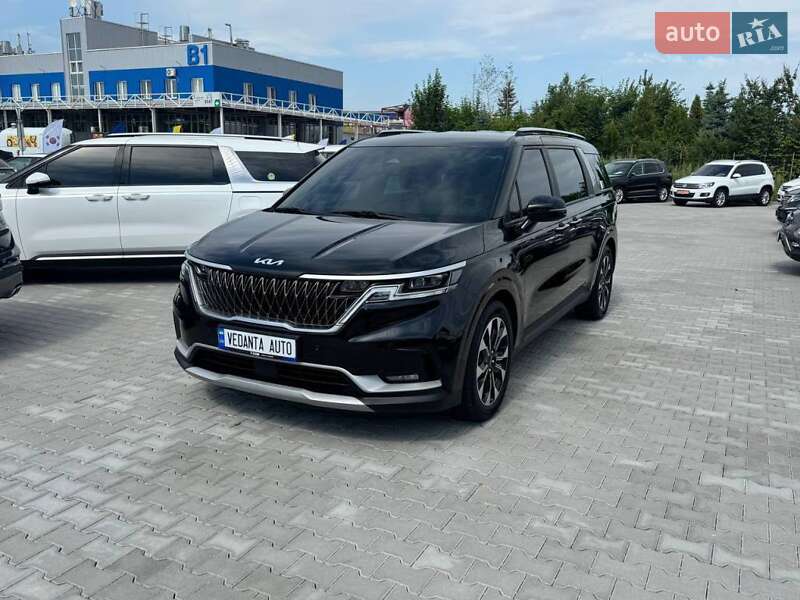 Мінівен Kia Carnival 2021 в Києві