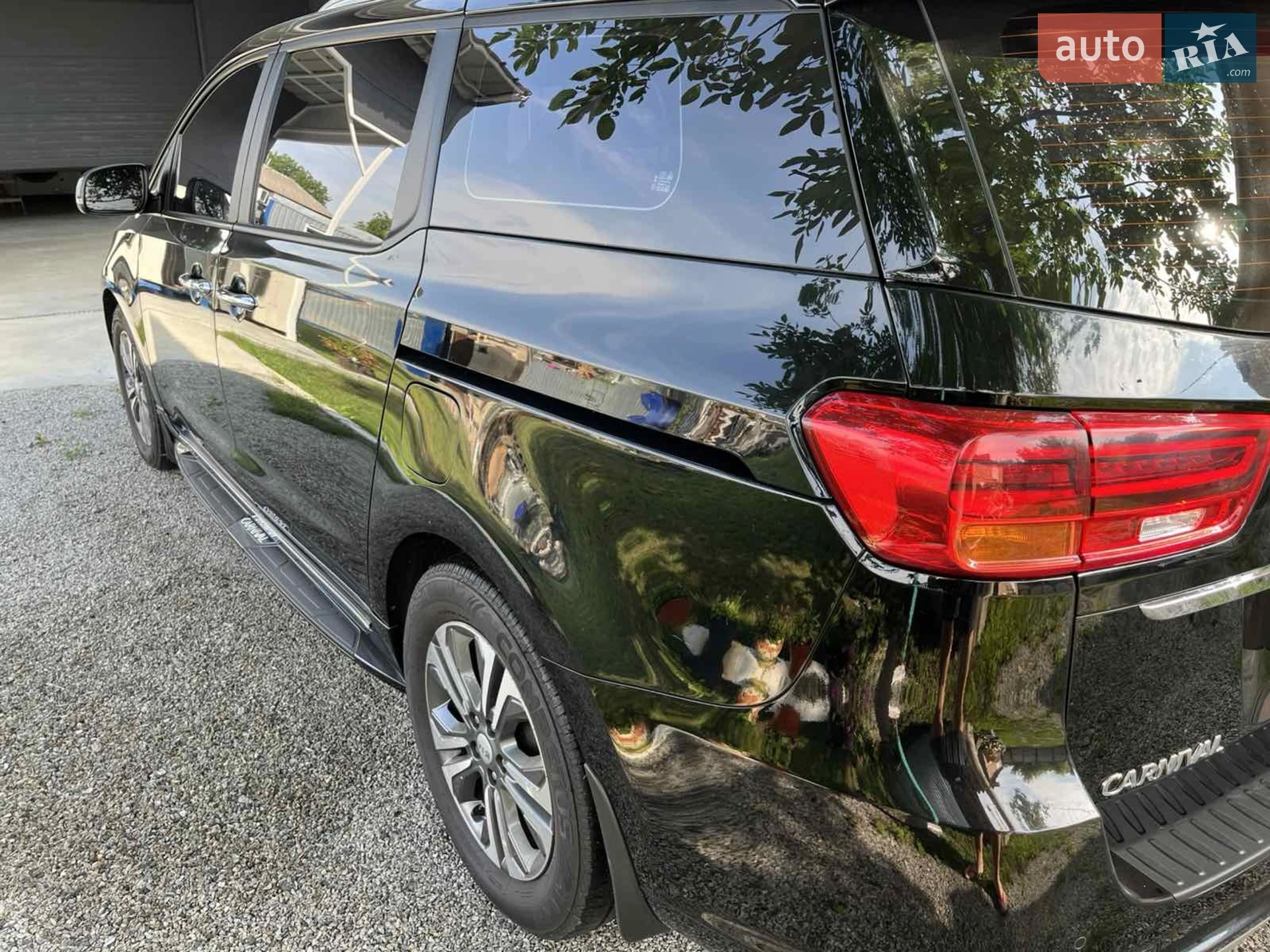 2019 Kia Carnival - мініатюра 10