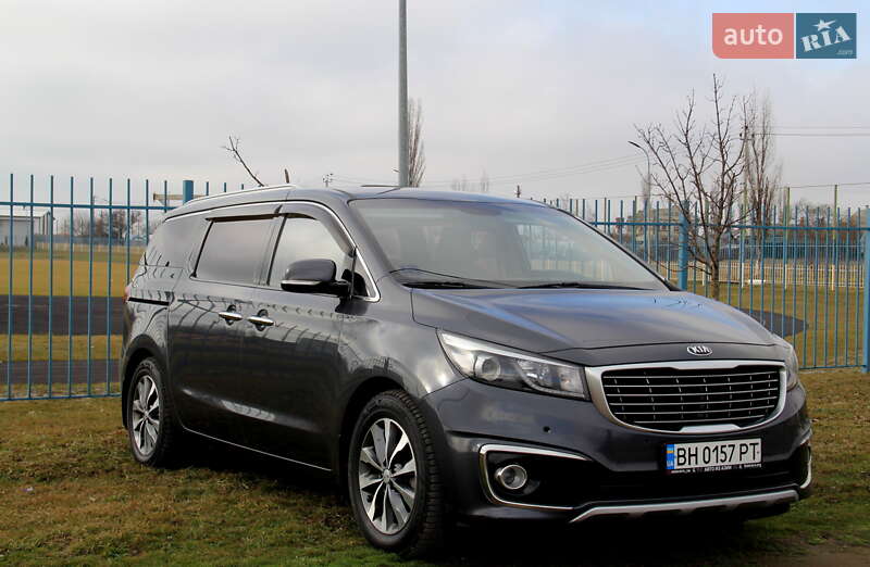 Минивэн Kia Carnival 2015 в Одессе