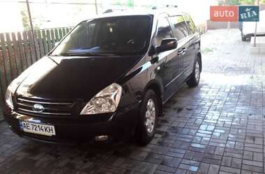 Минивэн Kia Carnival 2007 в Кривом Роге
