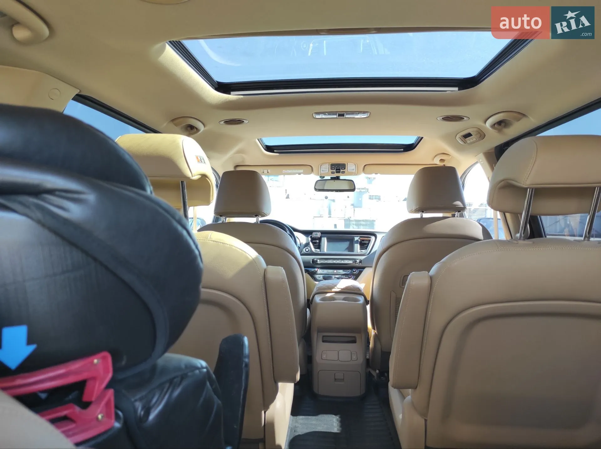 2018 Kia Carnival - мініатюра 12