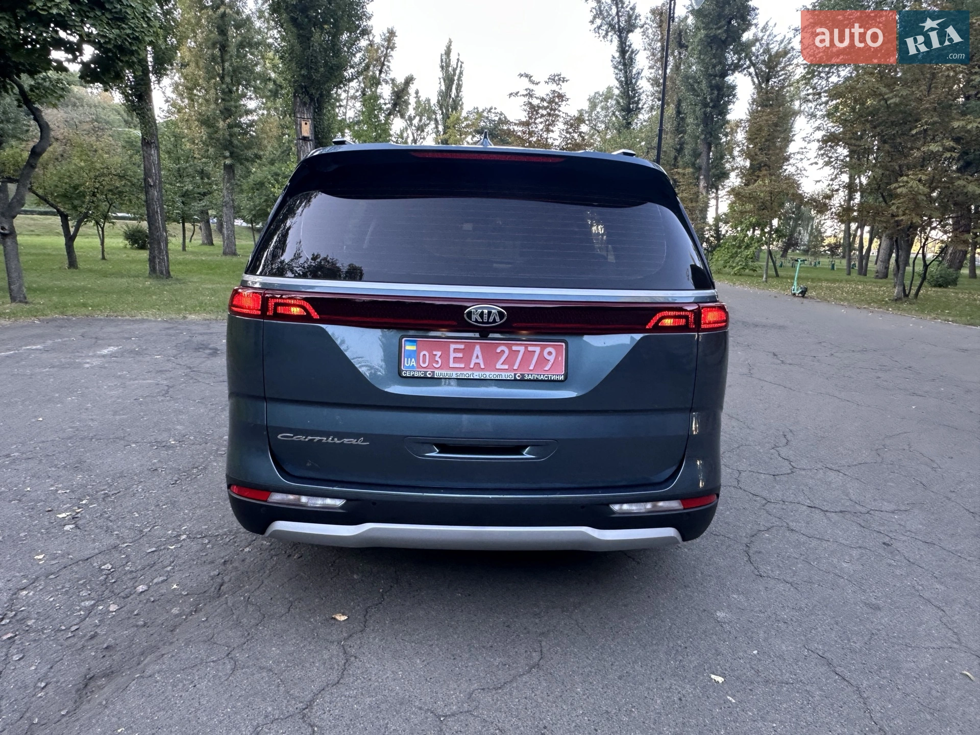 2020 Kia Carnival - мініатюра 17