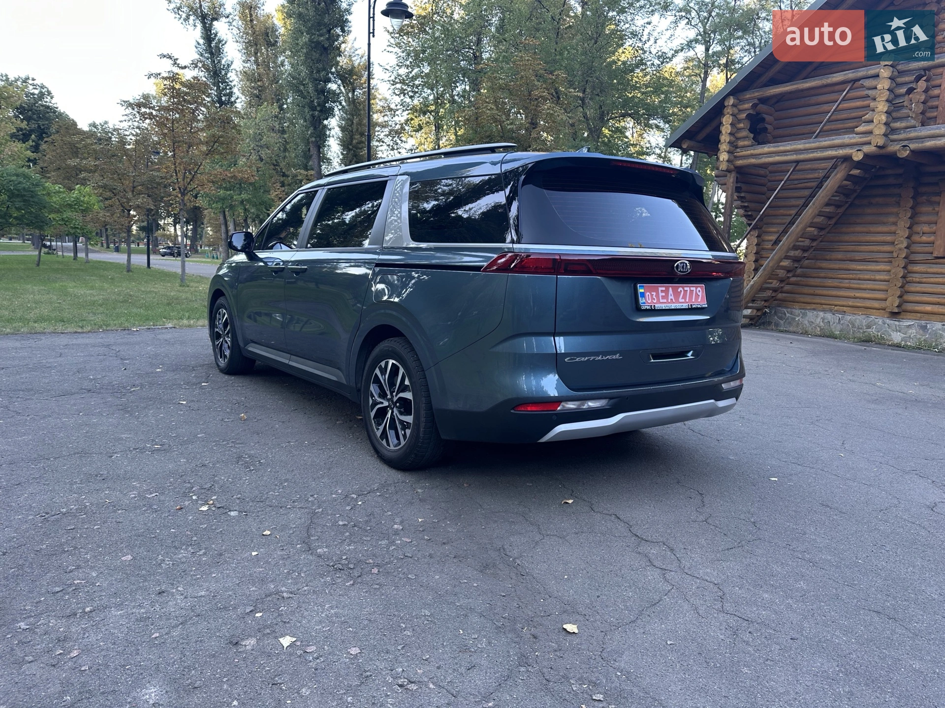 2020 Kia Carnival - мініатюра 10