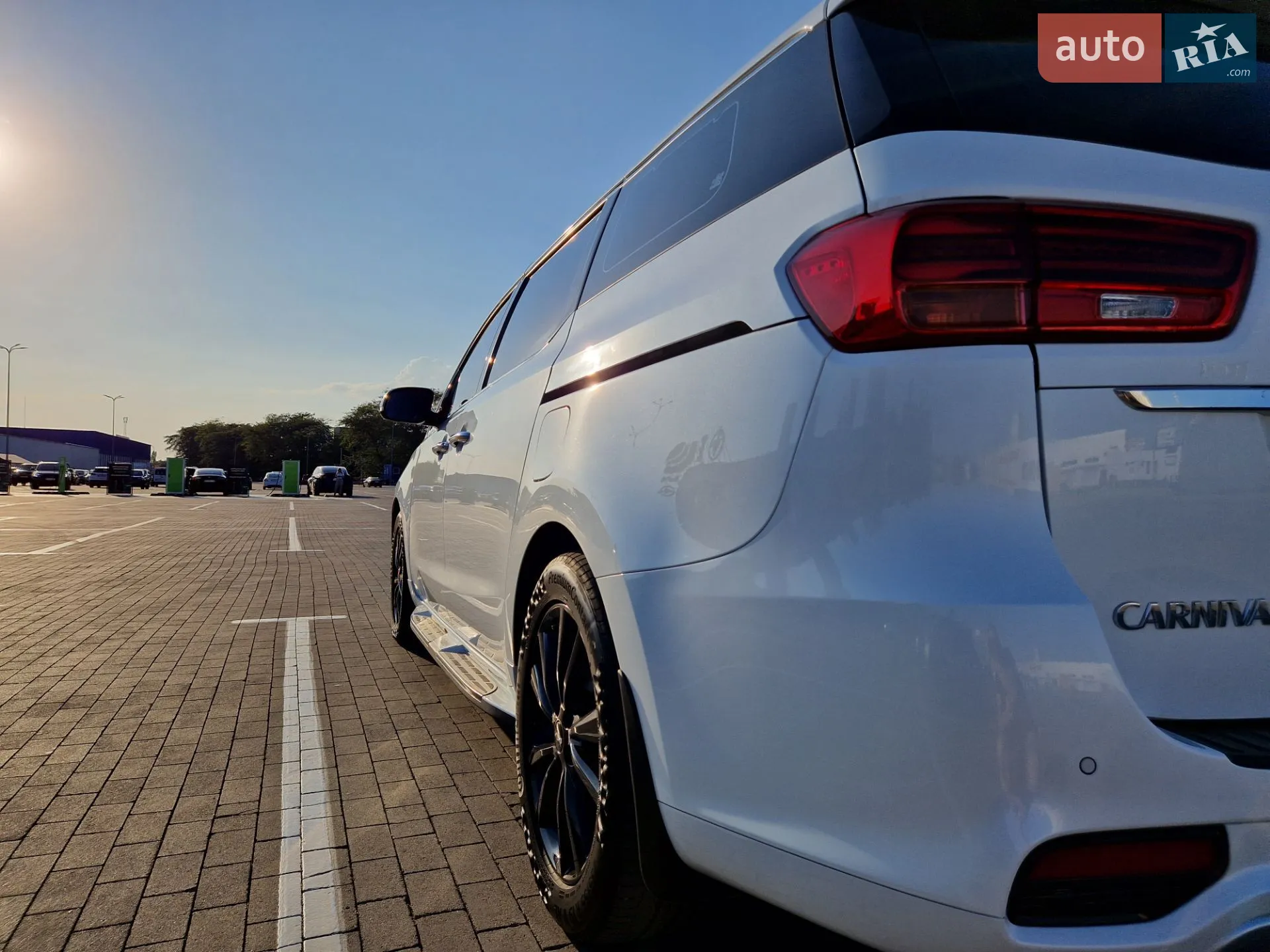 2018 Kia Carnival - мініатюра 5