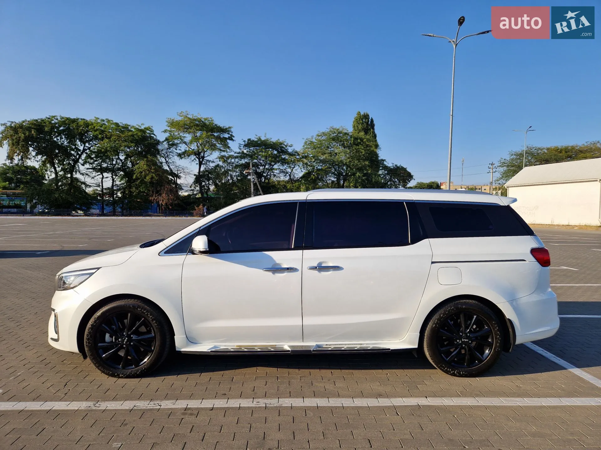 2018 Kia Carnival - мініатюра 6