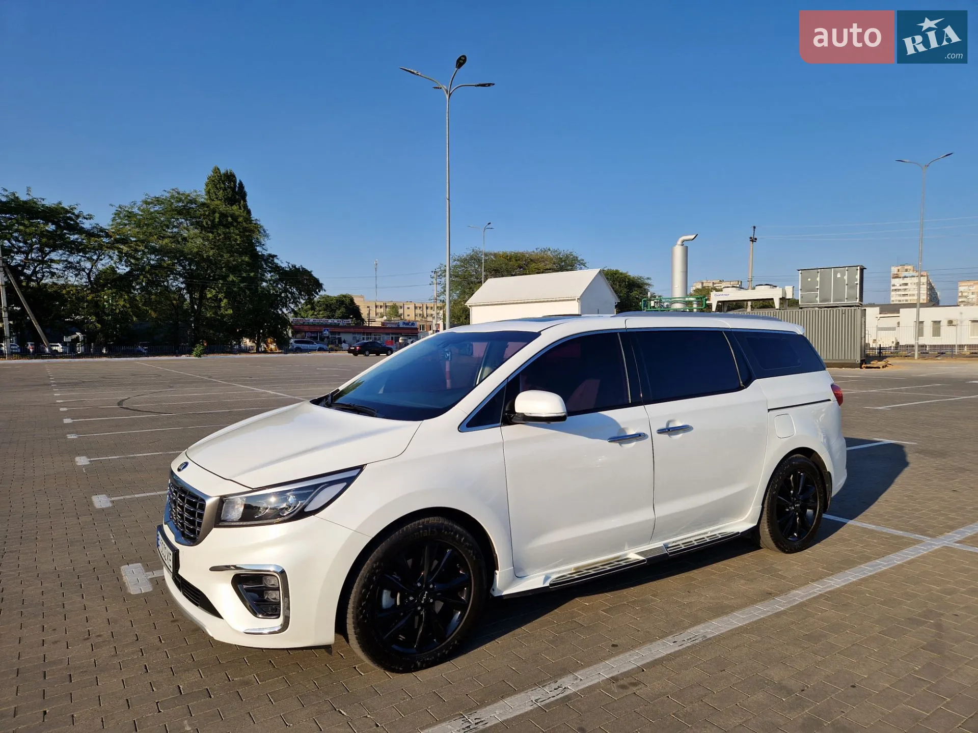 2018 Kia Carnival - мініатюра 8