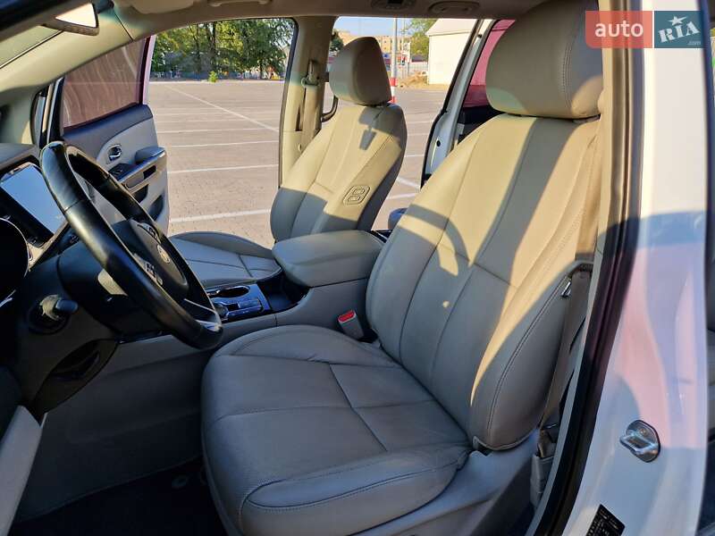 Минивэн Kia Carnival 2018 в Одессе