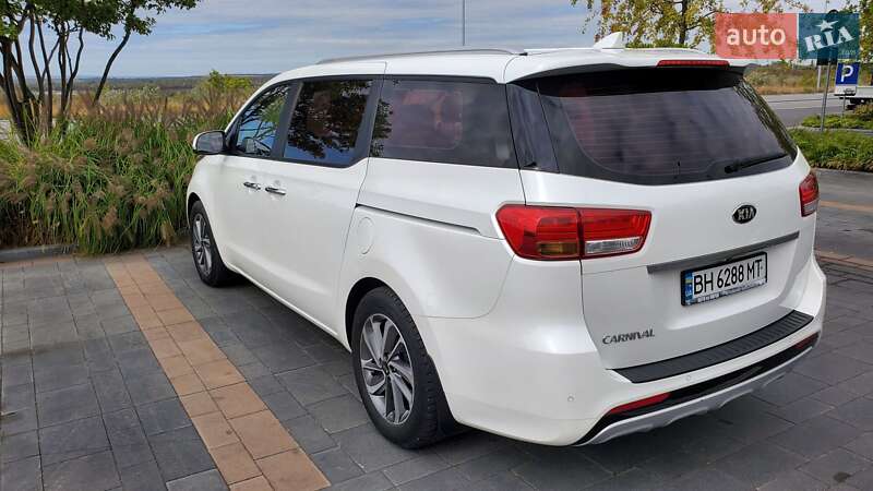 Мінівен Kia Carnival 2015 в Одесі фото 4 Мінівен Kia Carnival 2015 в Одесі