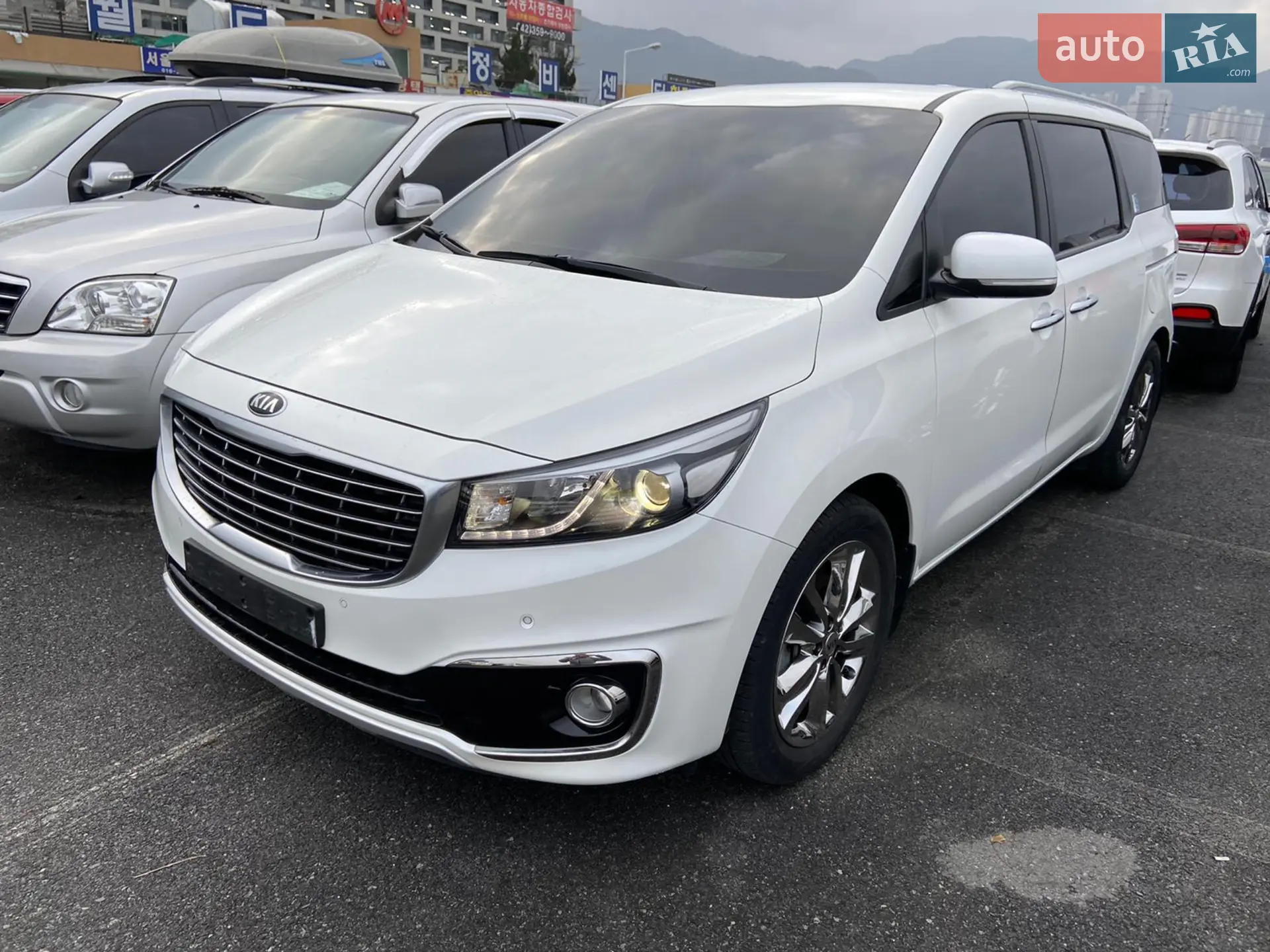 2015 Kia Carnival - мініатюра 47