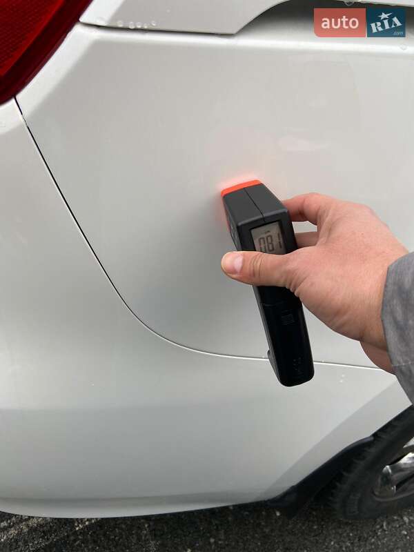 Мінівен Kia Carnival 2015 в Одесі фото 53 Мінівен Kia Carnival 2015 в Одесі