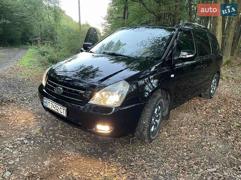 Kia Carnival 2008