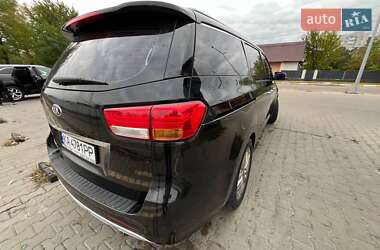Мінівен Kia Carnival 2014 в 