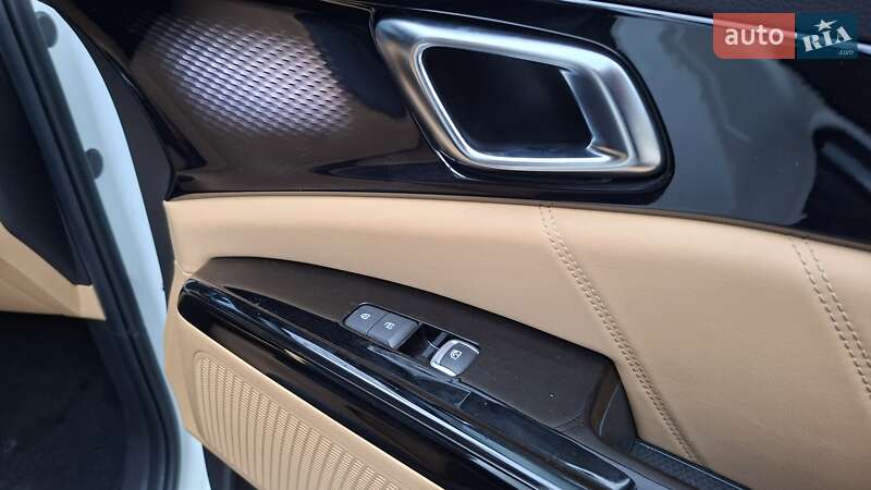 Минивэн Kia Carnival 2021 в Киеве фото 63 Минивэн Kia Carnival 2021 в Киеве