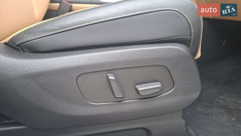 Минивэн Kia Carnival 2021 в Киеве фото 170 Минивэн Kia Carnival 2021 в Киеве