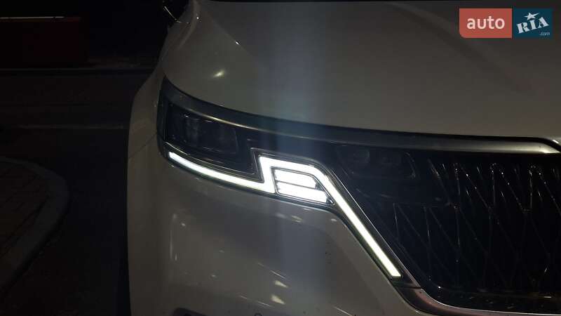 Минивэн Kia Carnival 2021 в Киеве фото 196 Минивэн Kia Carnival 2021 в Киеве