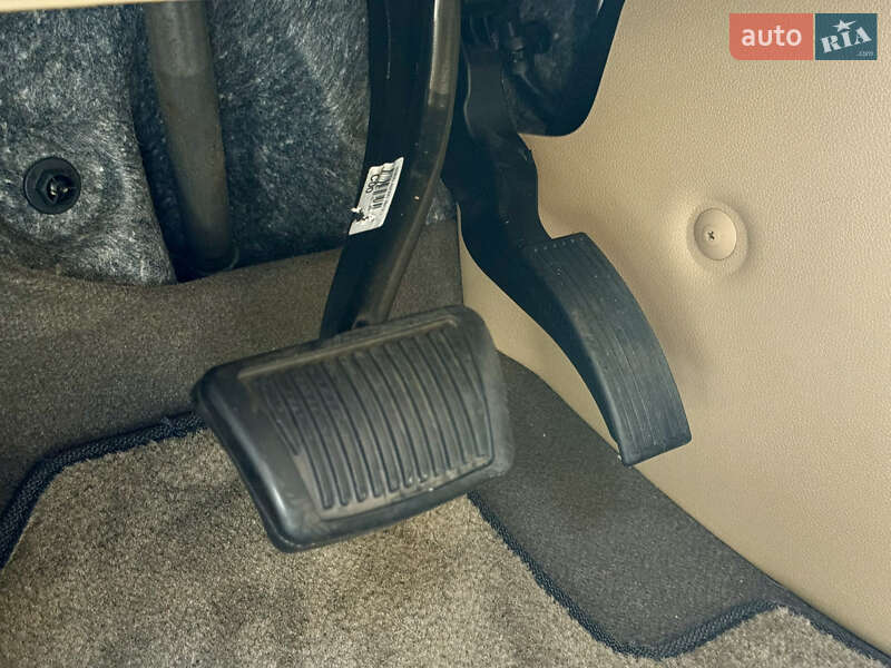 Минивэн Kia Carnival 2017 в Виннице фото 34 Минивэн Kia Carnival 2017 в Виннице