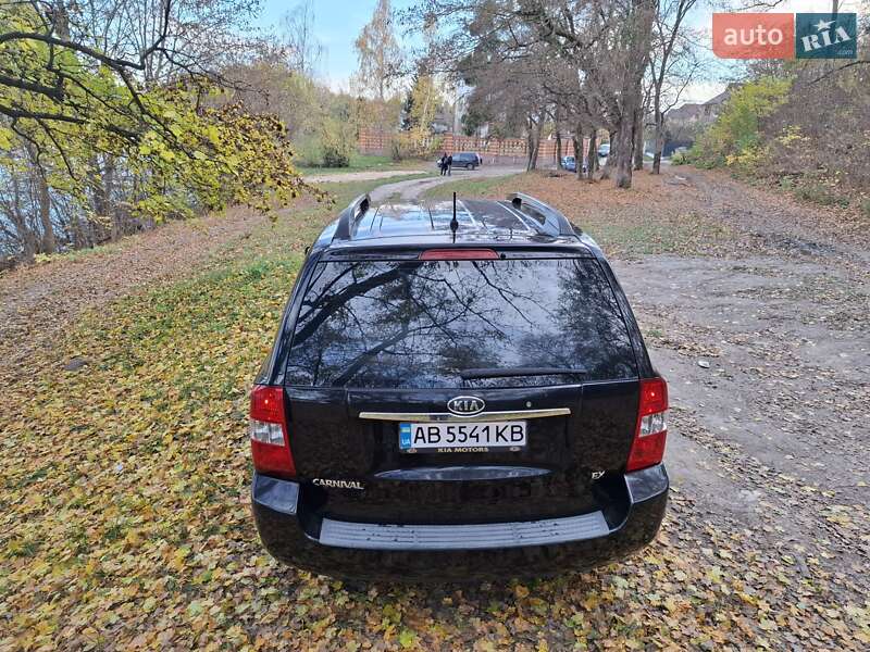 Минивэн Kia Carnival 2009 в Виннице фото 40 Минивэн Kia Carnival 2009 в Виннице