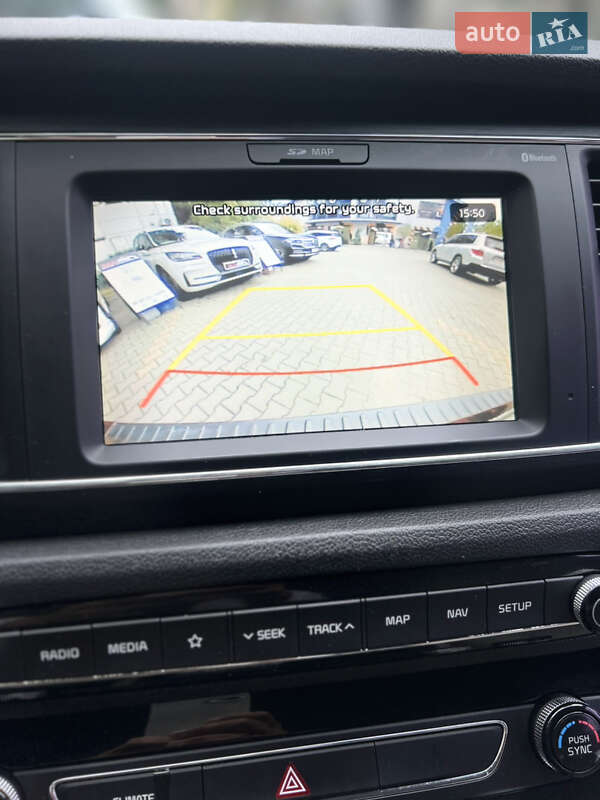 Мінівен Kia Carnival 2019 в Одесі