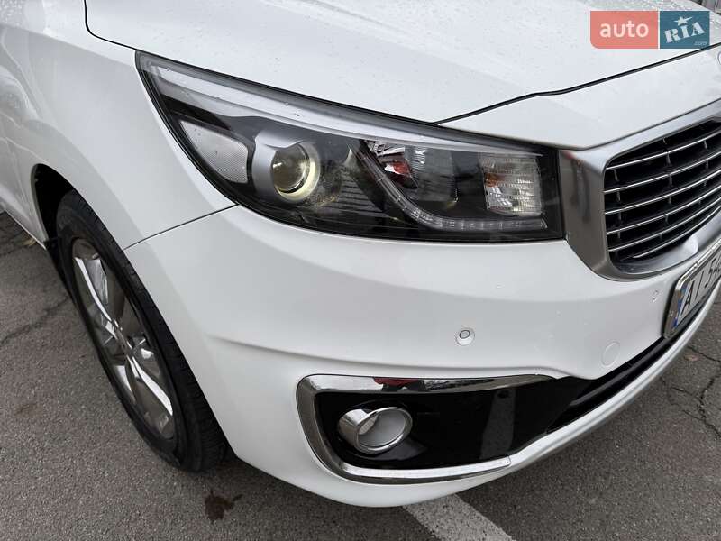 Минивэн Kia Carnival 2016 в Киеве фото 9 Минивэн Kia Carnival 2016 в Киеве