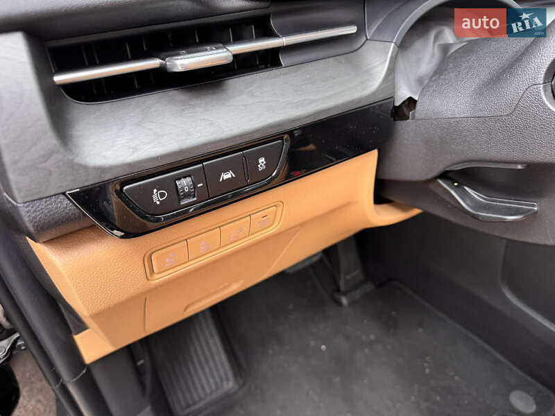 Минивэн Kia Carnival 2020 в Одессе