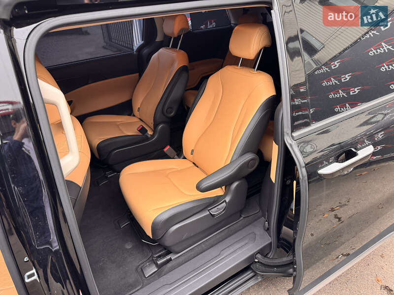 Минивэн Kia Carnival 2020 в Одессе