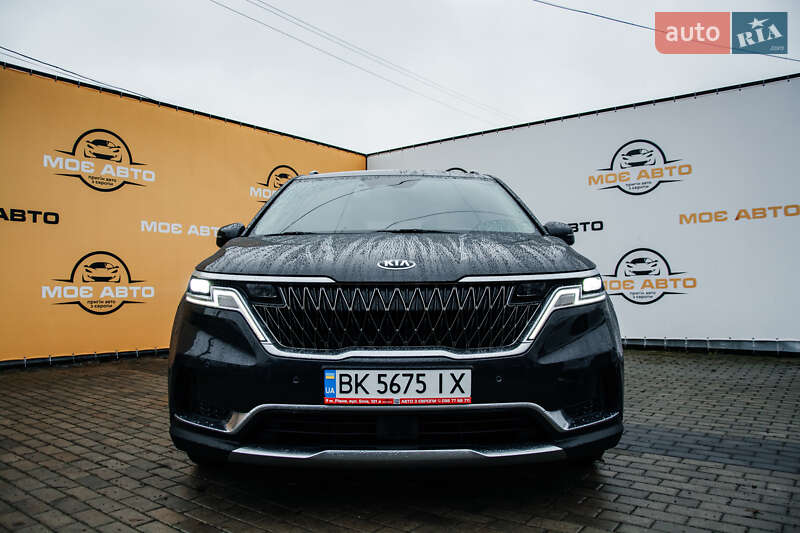 Минивэн Kia Carnival 2021 в Ровно