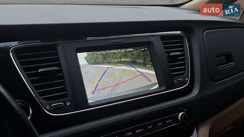 Минивэн Kia Carnival 2019 в Киеве