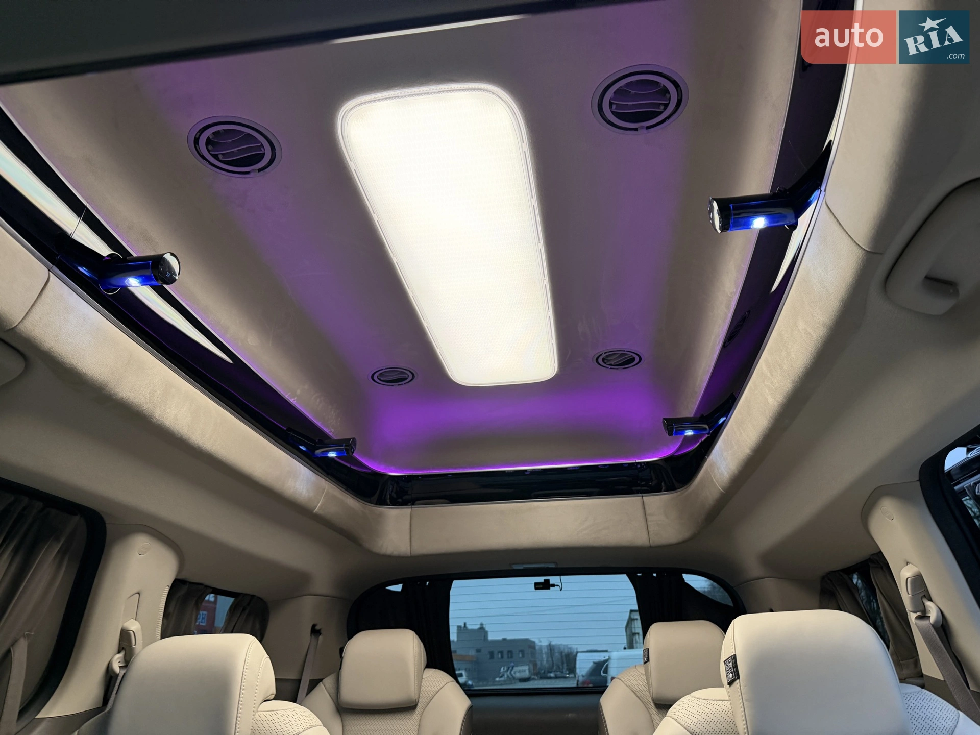 2024 Kia Carnival - мініатюра 57