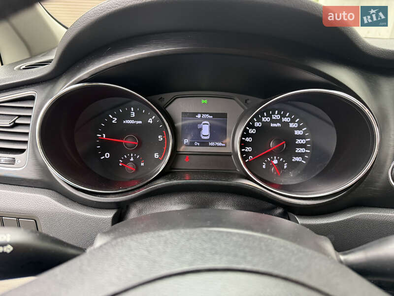 Минивэн Kia Carnival 2018 в Тернополе