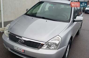 Мінівен Kia Carnival 2011 в Рівному