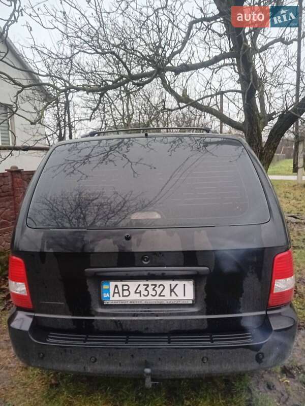 Минивэн Kia Carnival 2006 в Хотине фото 3 Минивэн Kia Carnival 2006 в Хотине