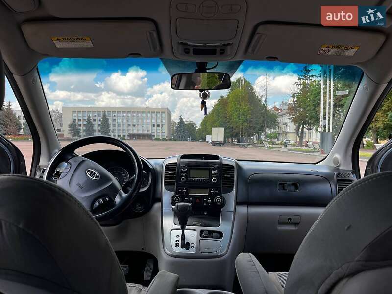 Минивэн Kia Carnival 2008 в Хмельницком фото 7 Минивэн Kia Carnival 2008 в Хмельницком