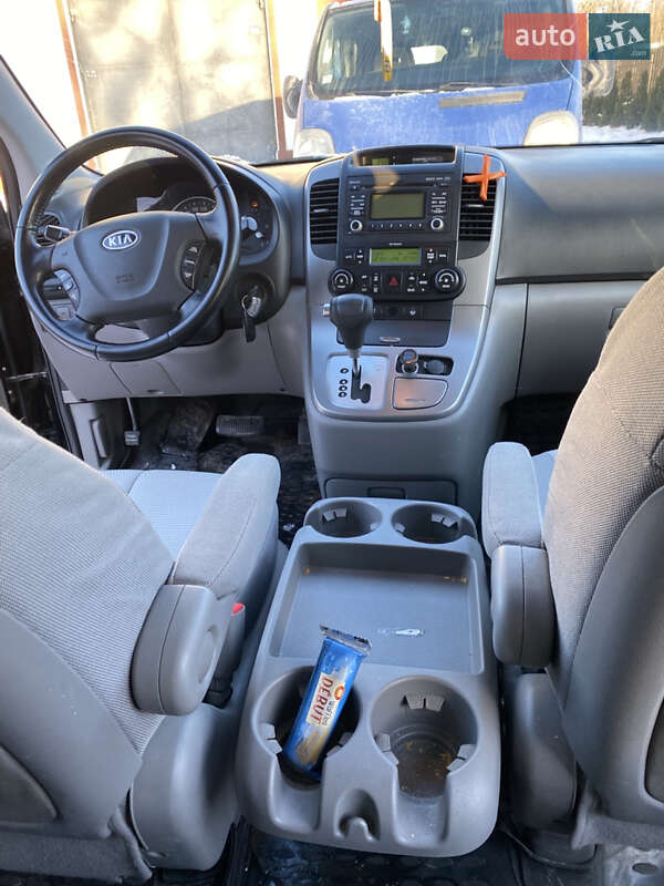 Мінівен Kia Carnival 2012 в Коростені