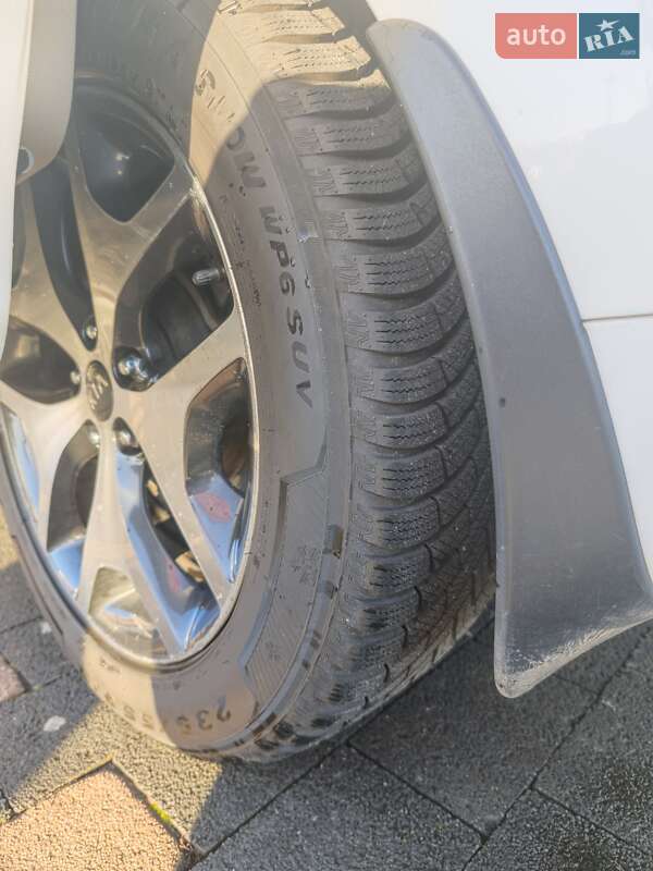 Мінівен Kia Carnival 2015 в Бородянці