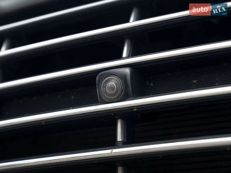 Мінівен Kia Carnival 2014 в Одесі