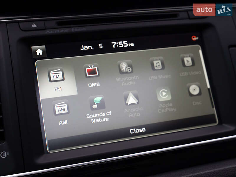 Мінівен Kia Carnival 2014 в Одесі