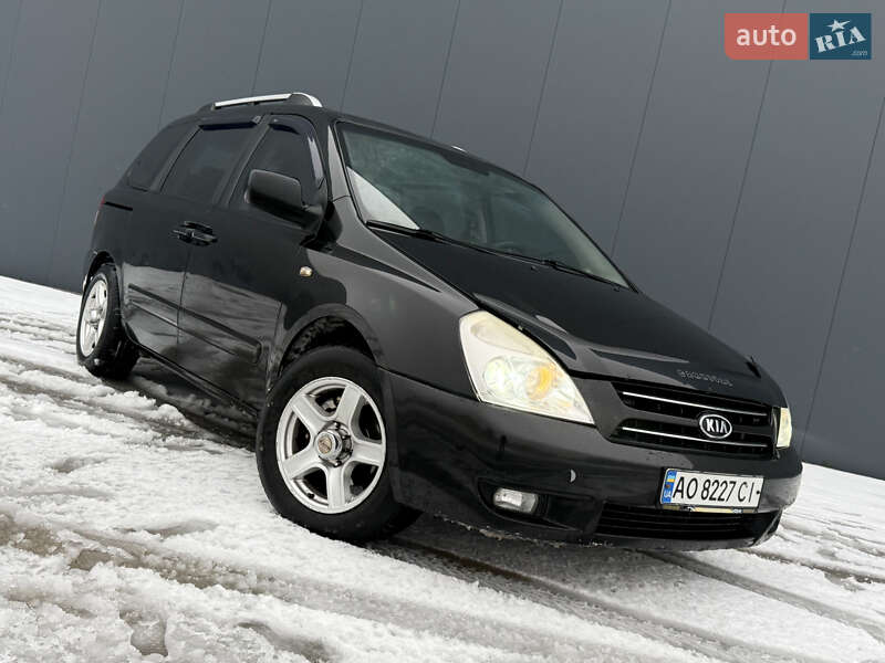 Минивэн Kia Carnival 2007 в Мукачево фото 5 Минивэн Kia Carnival 2007 в Мукачево