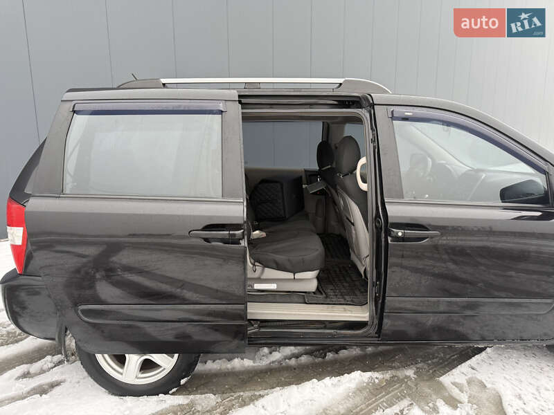 Минивэн Kia Carnival 2007 в Мукачево фото 17 Минивэн Kia Carnival 2007 в Мукачево